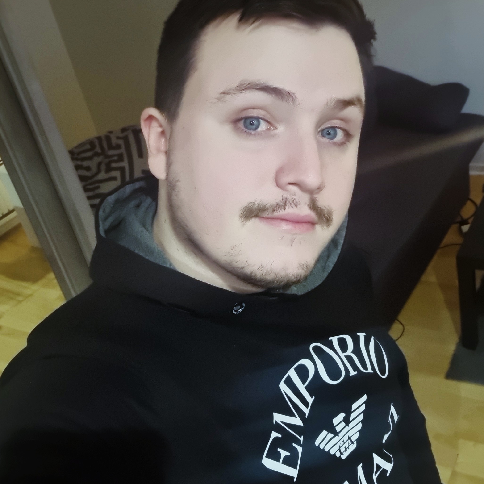 Profil de Dirk, 25 ans, Escort Trans Canada à Annaheim