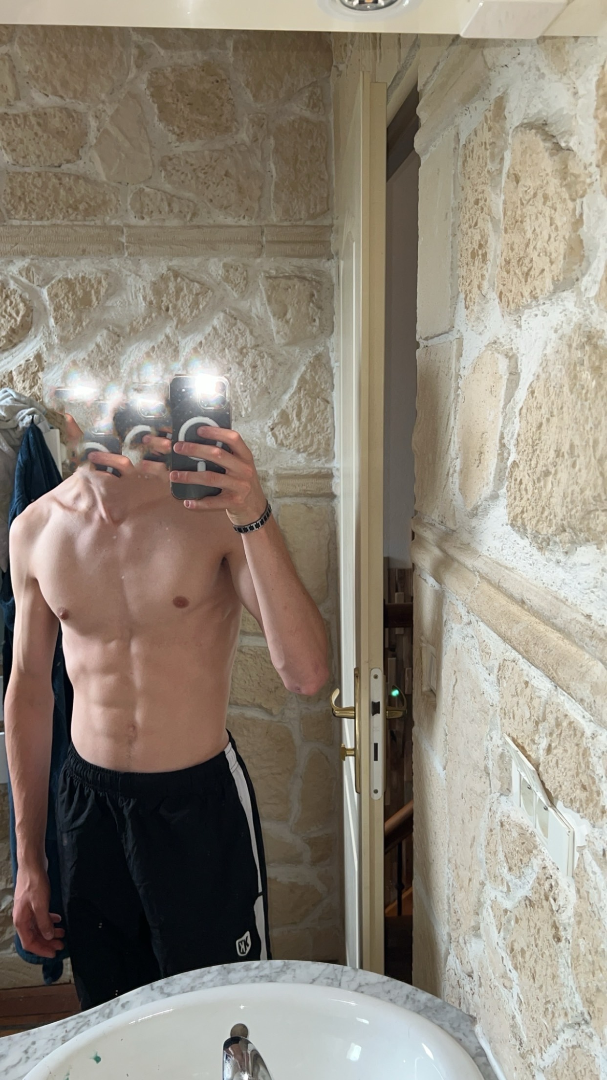 Profil de Numa, 18 ans, Escort Trans Canada à Parkside