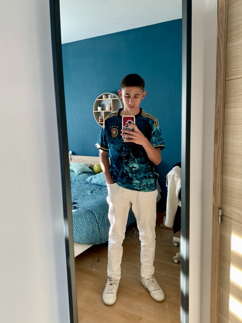Profil de Oliver, 20 ans, Escort Trans Canada à Lloydminster