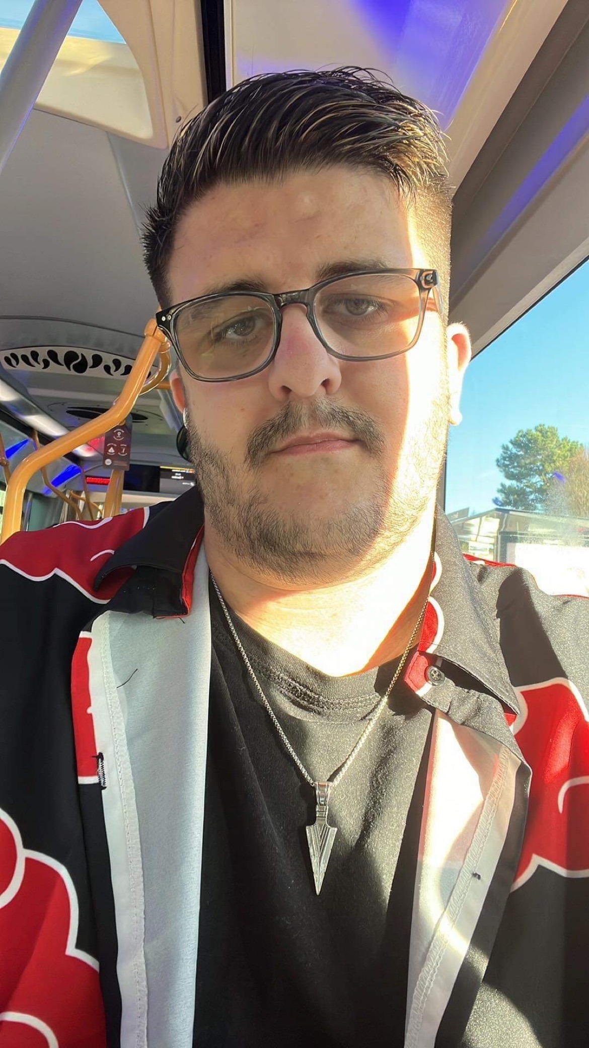 Profil de Henri-xavier, 33 ans, Escort Trans Canada à Saint-Eugène-d'Argentenay