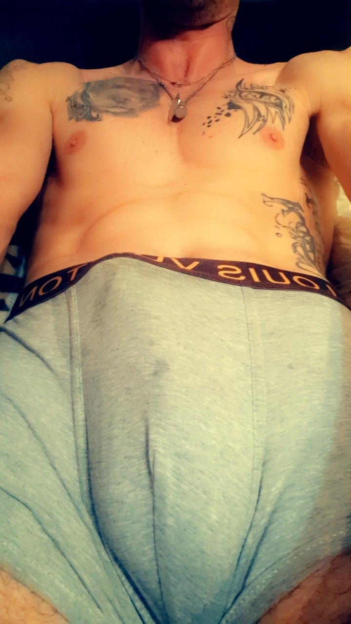 Profil de Mahiedine, 41 ans, Escort Trans Canada à Hébertville-Station