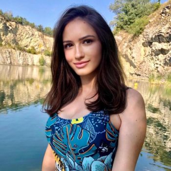 Profil de Marie-rachel, 32 ans, Escort Trans Canada à Saint-Stanislas