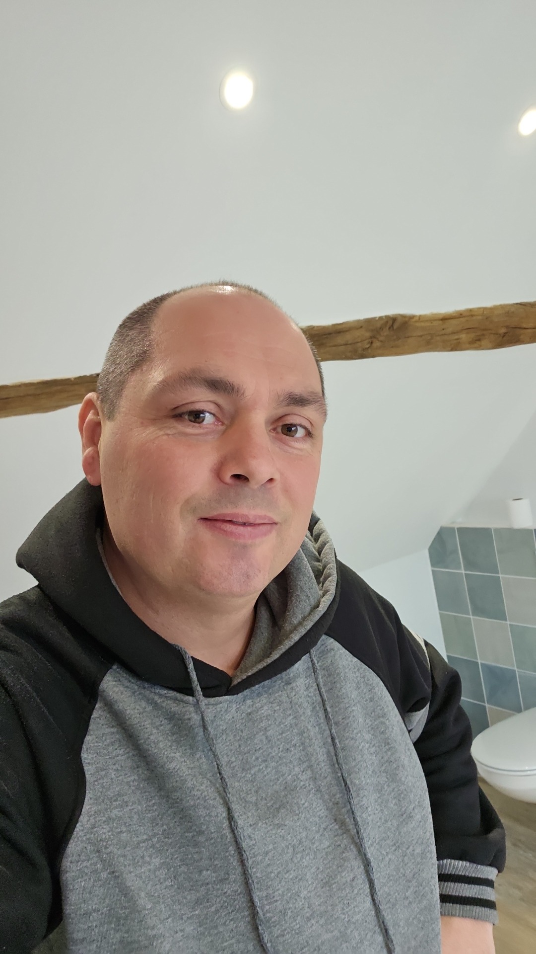 Profil de Mardochee, 45 ans, Escort Trans Canada à Wendake