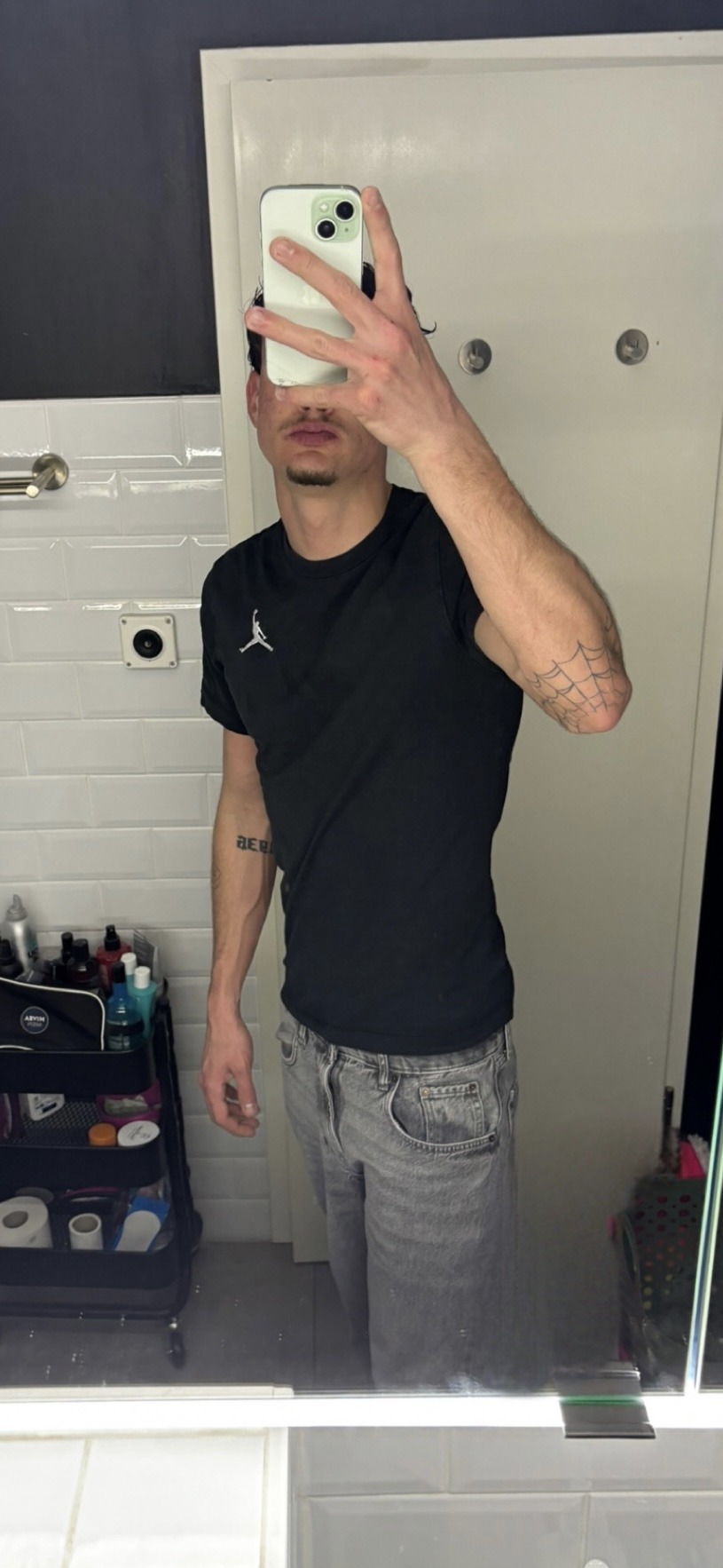 Profil de Mouhsine, 21 ans, Escort Trans Canada à Frobisher