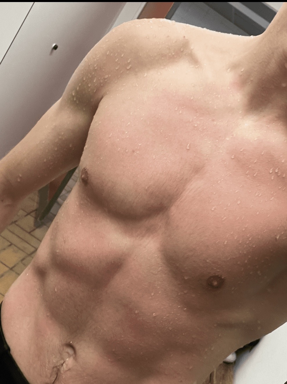 Profil de Kalvin, 19 ans, Escort Trans Canada à Louise