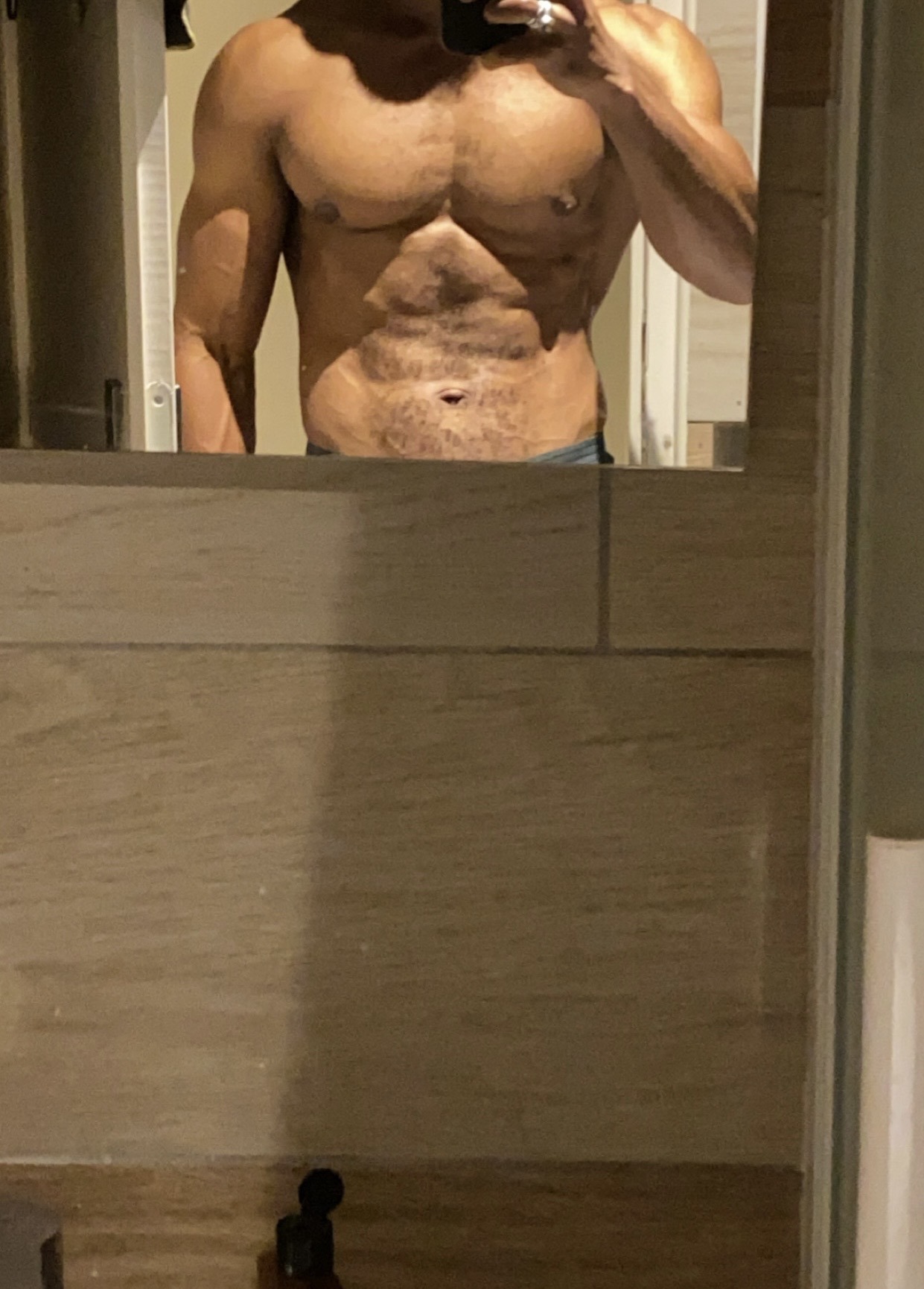 Profil de Houdhayfa, 25 ans, Escort Trans Canada à Wendake