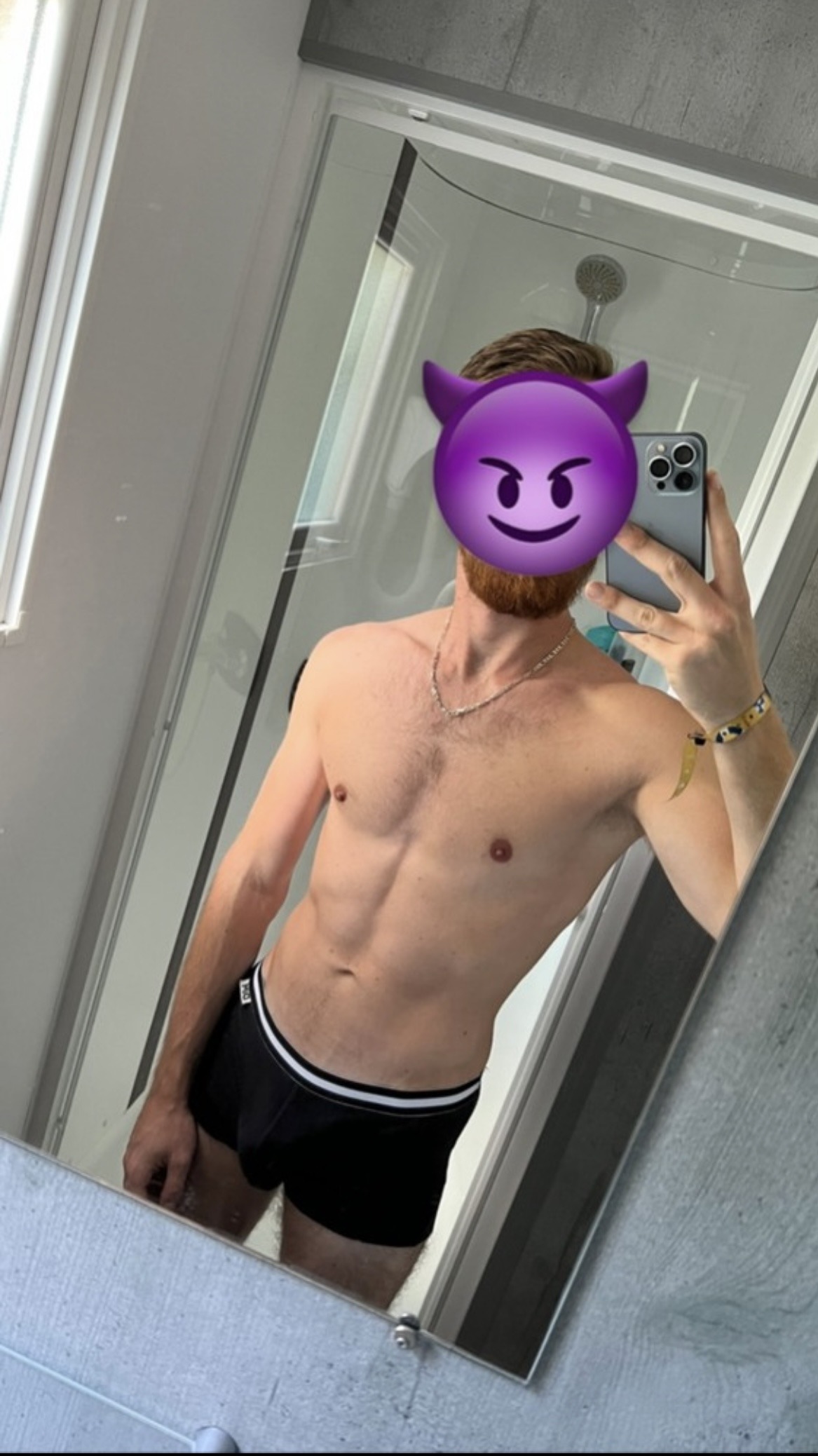 Profil de Richelet, 28 ans, Escort Trans Canada à Clyde River