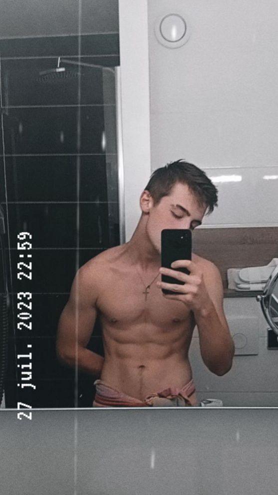 Profil de Logann, 20 ans, Escort Trans Canada à Grimshaw