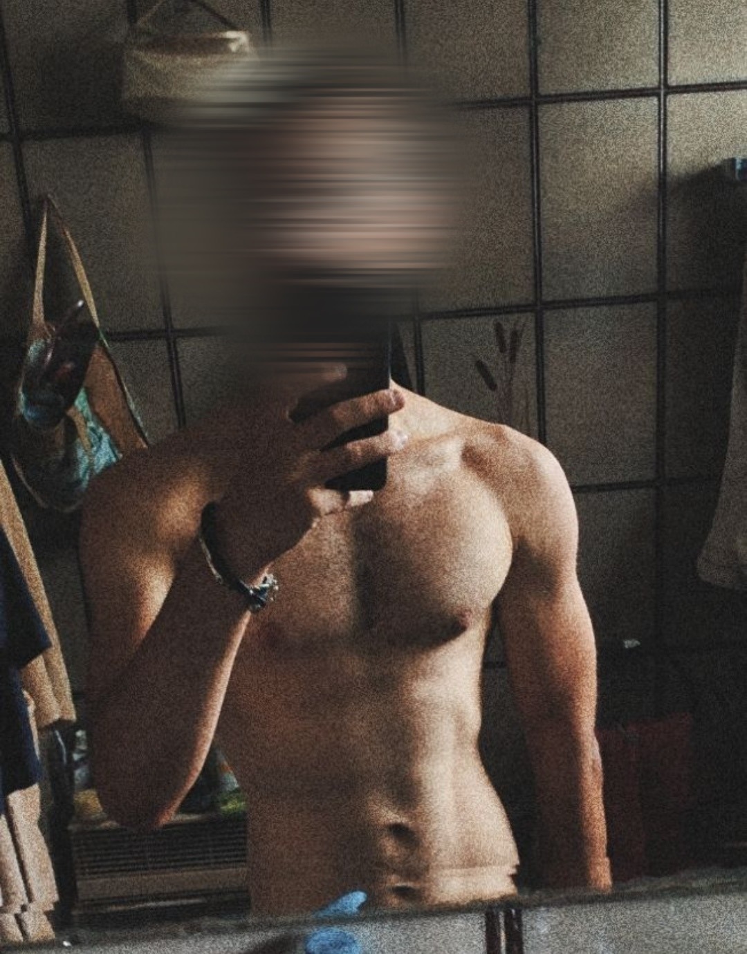 Profil de Pierre-richard, 25 ans, Escort Trans Canada à Rock Forest